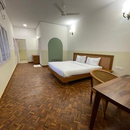 Hanu Reddy Residences - Nawab Habibullah Avenue Chennai Esterno foto