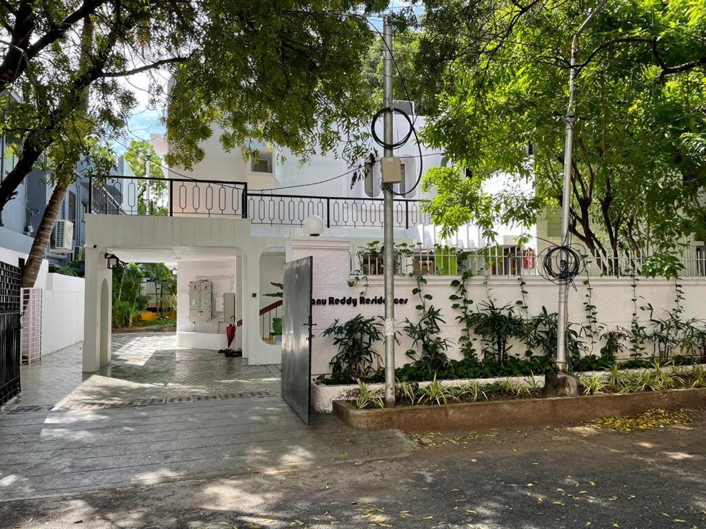 Hanu Reddy Residences - Nawab Habibullah Avenue Chennai Esterno foto