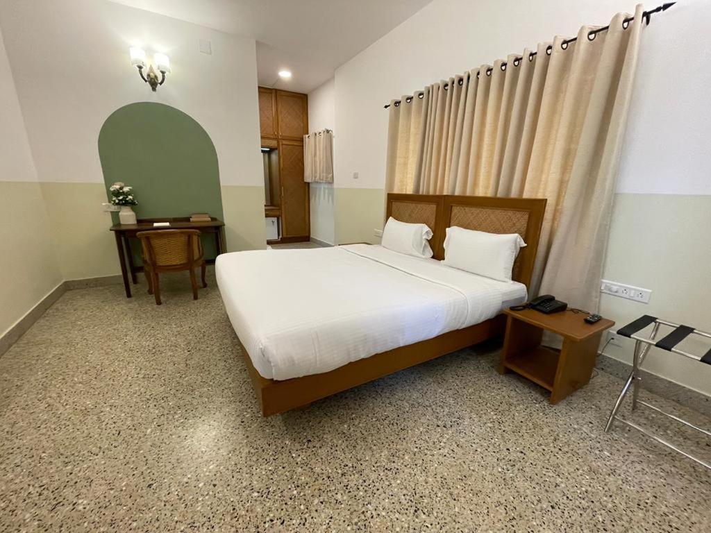 Hanu Reddy Residences - Nawab Habibullah Avenue Chennai Esterno foto