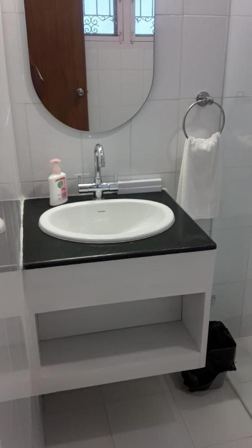 Hanu Reddy Residences - Nawab Habibullah Avenue Chennai Esterno foto